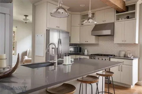 4553 Cascade St, Bozeman, MT 59718 photo 8