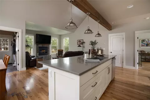 4553 Cascade St, Bozeman, MT 59718 photo 11