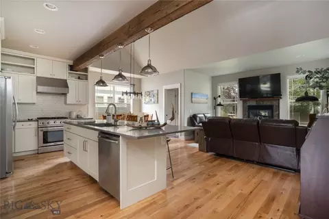 4553 Cascade St, Bozeman, MT 59718 photo 9