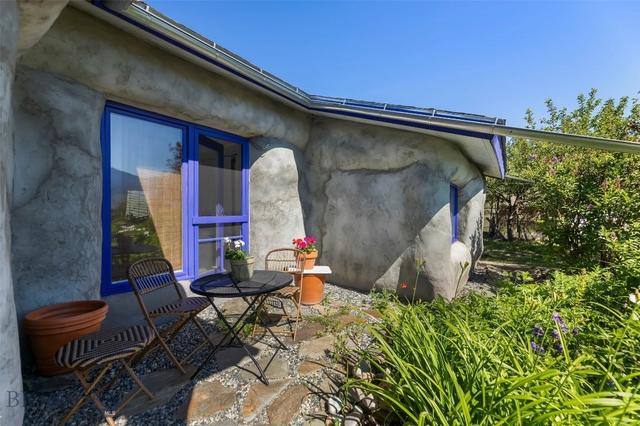 29 Cascade Ln, Livingston, MT 59047