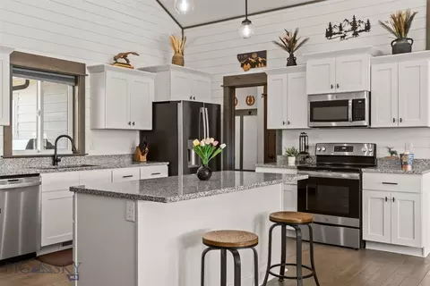 Kitchen - 116 Skyview Dr, Ennis, MT 59729 photo 4 of 4