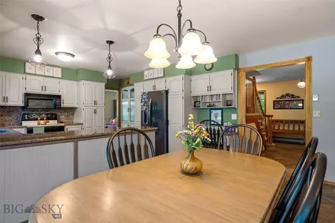60 E Hitching Post Rd, Bozeman, MT 59715 photo 22