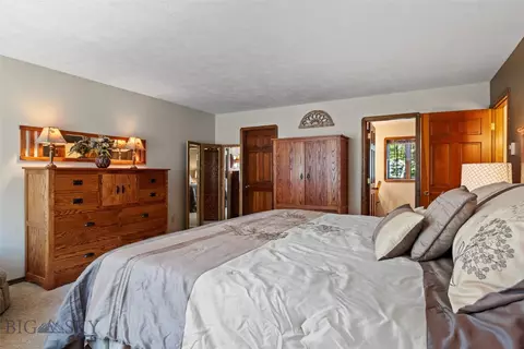 60 E Hitching Post Rd, Bozeman, MT 59715 photo 38