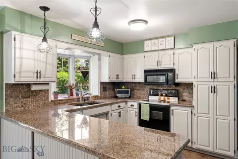 60 E Hitching Post Rd, Bozeman, MT 59715 photo 16