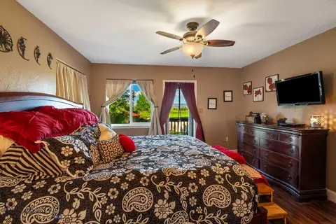 Bedroom - 209 N 5th Ave E, Three Forks, MT 59752 photo 8 of 12