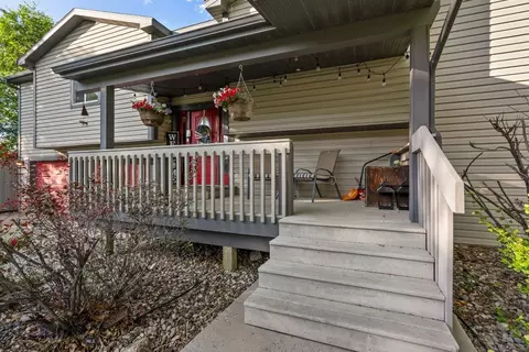 Exterior - 209 N 5th Ave E, Three Forks, MT 59752 photo 4 of 15