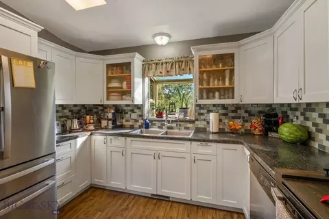 Kitchen - 209 N 5th Ave E, Three Forks, MT 59752 photo 2 of 5