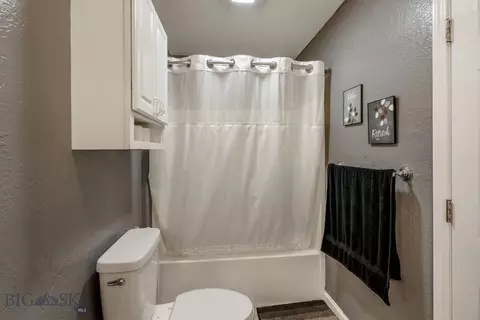 Bath - 209 N 5th Ave E, Three Forks, MT 59752 photo 3 of 8