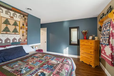 Bedroom - 209 N 5th Ave E, Three Forks, MT 59752 photo 3 of 12