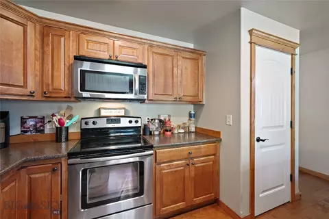 Kitchen - 2935 Warbler Way #B, Bozeman, MT 59718 photo 2 of 4