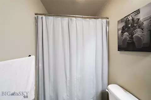 Bath - 2935 Warbler Way #B, Bozeman, MT 59718 photo 3 of 3