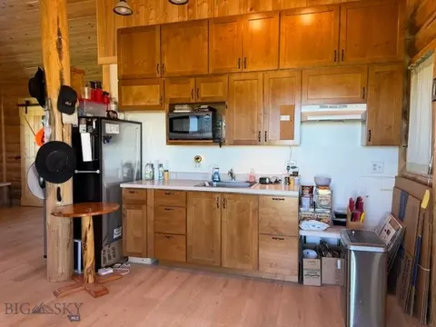 Kitchen - 3919 Blacktail Rd, Dillon, MT 59725 photo 1 of 1