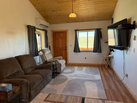 Living - 3919 Blacktail Rd, Dillon, MT 59725 photo 1 of 1