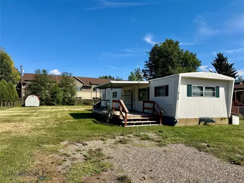 212 Yerger Dr, Bozeman, MT 59718
