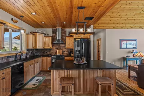 Kitchen - 60 Hidden Valley Rd, Emigrant, MT 59027 photo 3 of 6