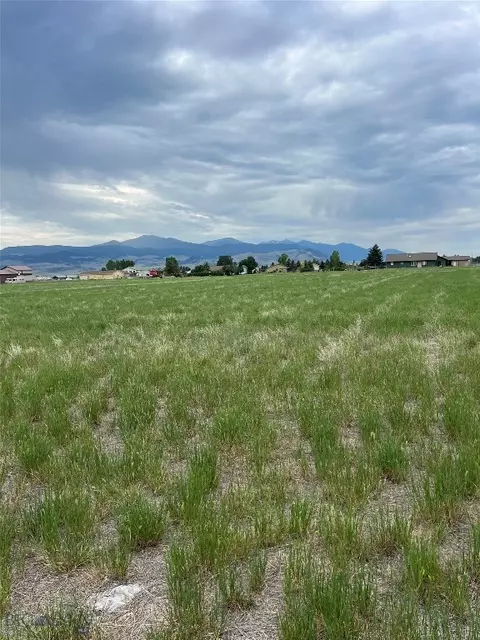 27 N Centurion Way, Whitehall, MT 59759 photo 2