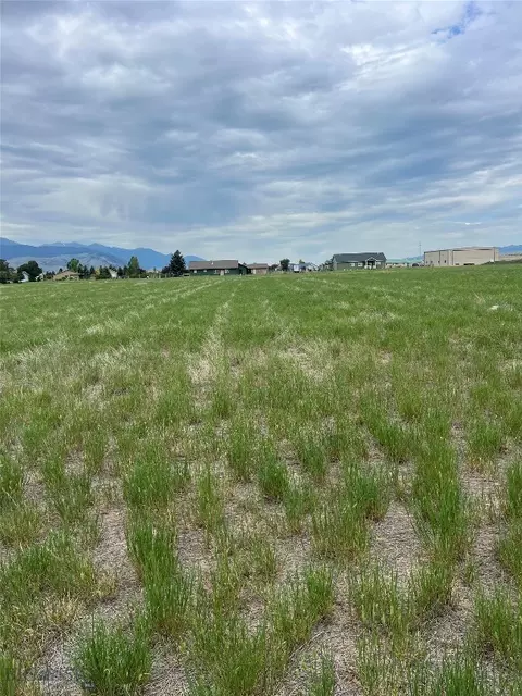 27 N Centurion Way, Whitehall, MT 59759 photo 3