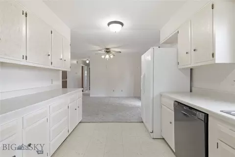 Kitchen - 17 N Walnut St, Dillon, MT 59725 photo 6 of 6