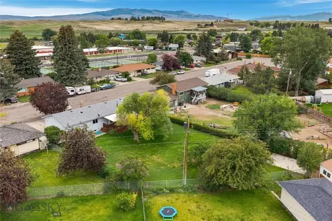 View/Area - 17 N Walnut St, Dillon, MT 59725 photo 9 of 15