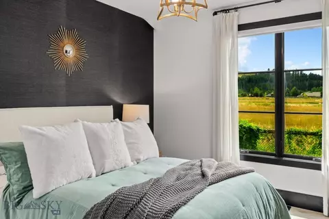 Bedroom - 1226 Boylan Rd, Bozeman, MT 59715 photo 5 of 14