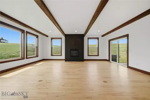 Living - 2 Paddlefish Ct, Three Forks, MT 59752 photo 2 of 3