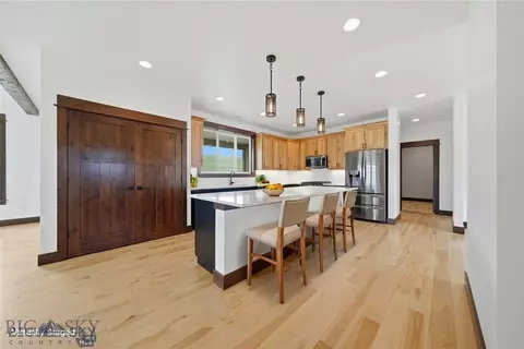 Kitchen - 2 Paddlefish Ct, Three Forks, MT 59752 photo 2 of 4