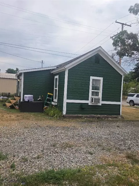 104 12 N K St, Livingston, MT 59047