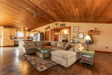 Living - 66 Red Shoulder Ln, Three Forks, MT 59752 photo 8 of 10