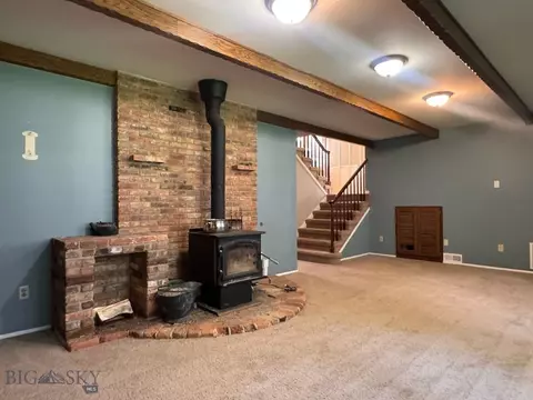 Living - 111 Circle, Bozeman, MT 59715 photo 6 of 6