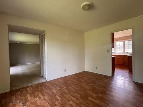 Living - 111 Circle, Bozeman, MT 59715 photo 4 of 6