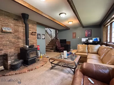 Living - 111 Circle, Bozeman, MT 59715 photo 3 of 4