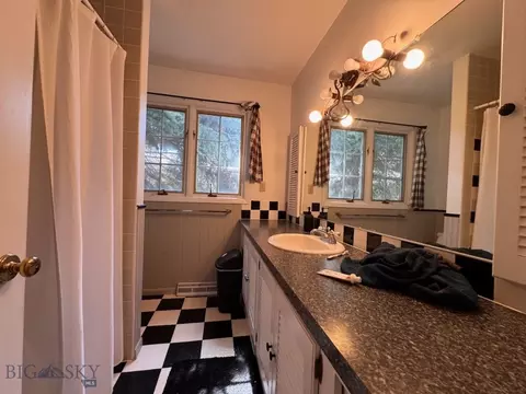 Bath - 111 Circle, Bozeman, MT 59715 photo 4 of 4