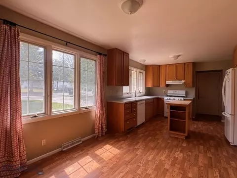Kitchen - 111 Circle, Bozeman, MT 59715 photo 4 of 4