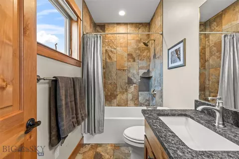 Bath - 20 Libra Dr, Emigrant, MT 59027 photo 6 of 6