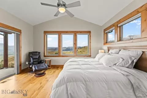 Bedroom - 20 Libra Dr, Emigrant, MT 59027 photo 2 of 9