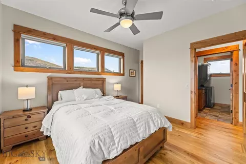 Bedroom - 20 Libra Dr, Emigrant, MT 59027 photo 7 of 9