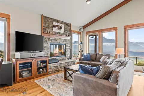 Living - 20 Libra Dr, Emigrant, MT 59027 photo 1 of 5