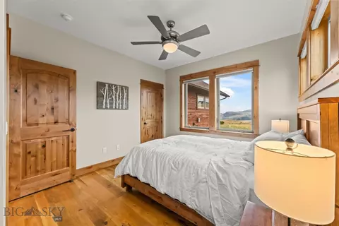 Bedroom - 20 Libra Dr, Emigrant, MT 59027 photo 9 of 9