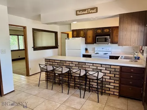 111 S 20th, Bozeman, MT 59718 photo 4
