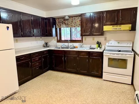 111 S 20th, Bozeman, MT 59718 photo 2