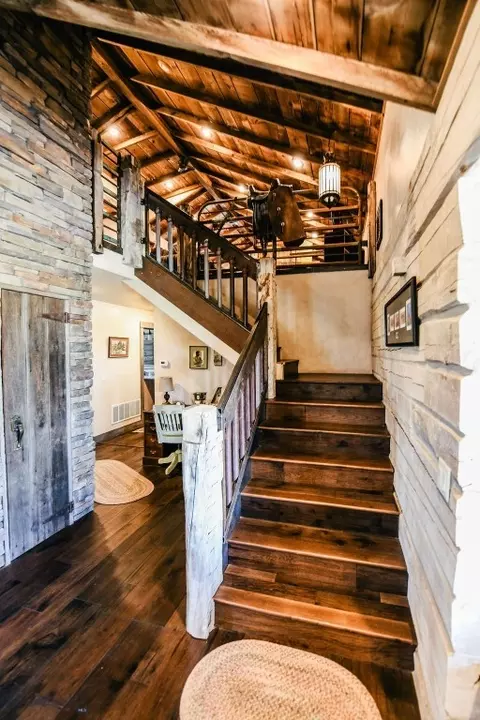 Entry Way - 1100 Carrigan, Dillon, MT 59725 photo 1 of 12