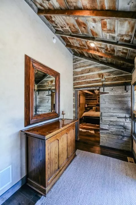 Entry Way - 1100 Carrigan, Dillon, MT 59725 photo 5 of 12