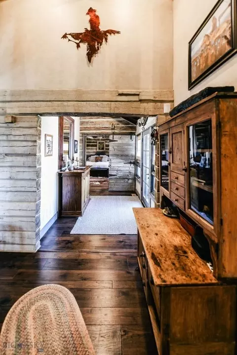 Entry Way - 1100 Carrigan, Dillon, MT 59725 photo 2 of 12