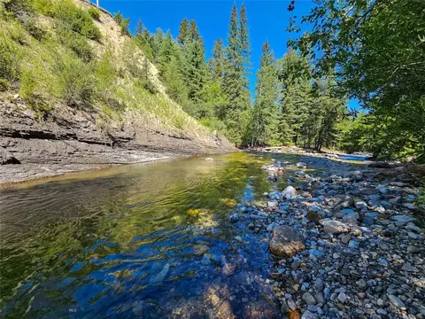 View/Area - 212 E Boulder Rd, Mc Leod, MT 59052 photo 4 of 9