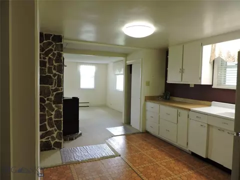 Kitchen - 353 Waterloo Rd, Whitehall, MT 59759 photo 3 of 3
