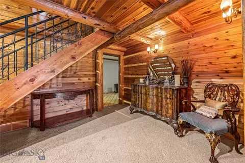 Entry Way - 80 Browns Gulch, Clancy, MT 59634 photo 3 of 8