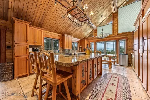 Kitchen - 80 Browns Gulch, Clancy, MT 59634 photo 2 of 3