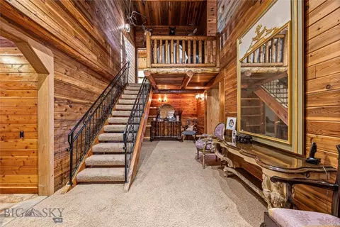Entry Way - 80 Browns Gulch, Clancy, MT 59634 photo 6 of 8