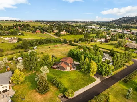 View/Area - 1306 Robin Ln, Bozeman, MT 59715 photo 1 of 6