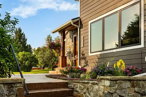 Exterior - 1306 Robin Ln, Bozeman, MT 59715 photo 4 of 29